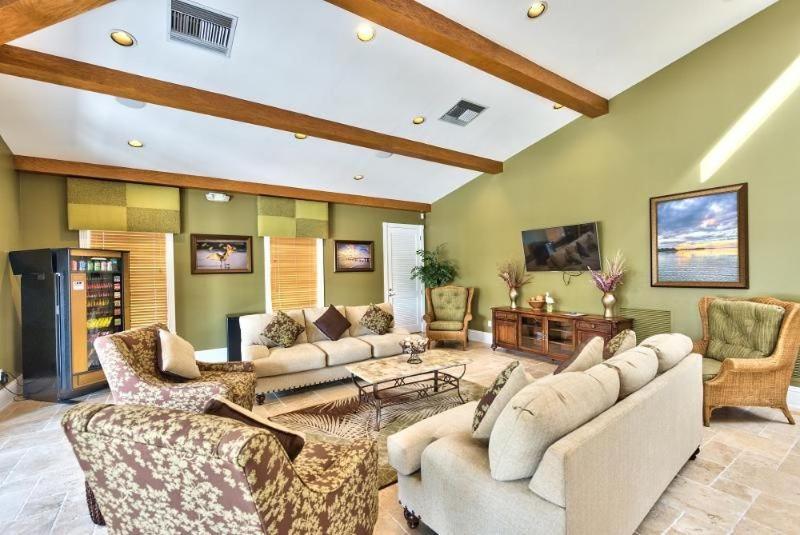 Greenlinks Golf View Mustang At Lely Apartamento *